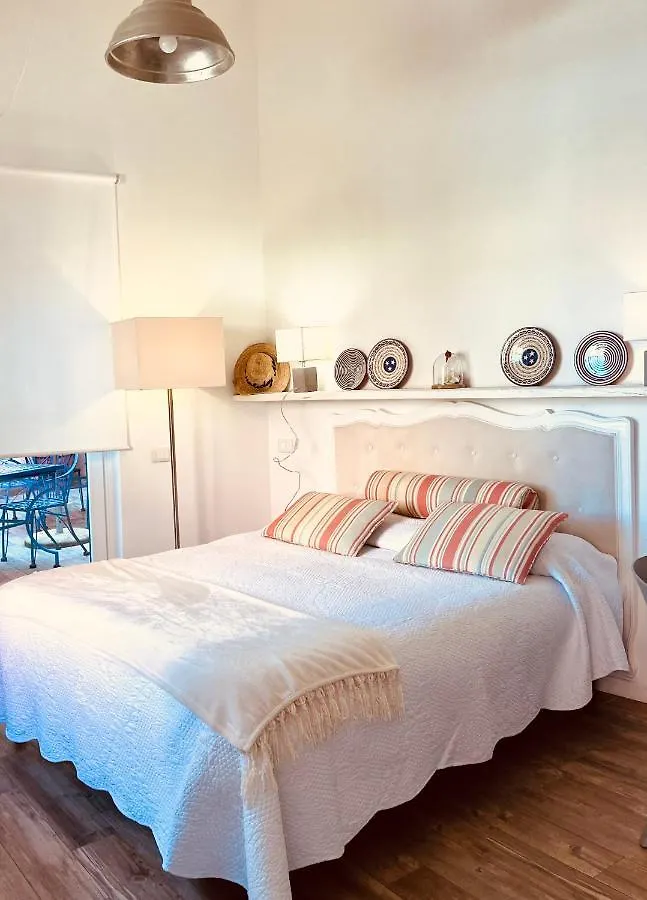 About Italy Holiday Rooms And Apartments ポルトヴェーネレ