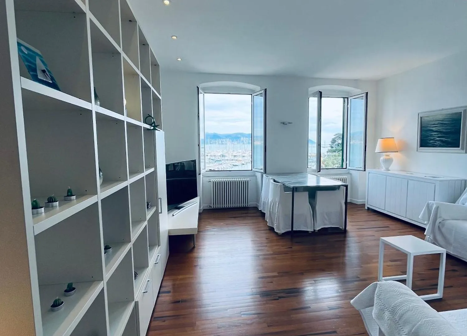 ゲストハウス About Italy Holiday Rooms And Apartments ポルトヴェーネレ イタリア