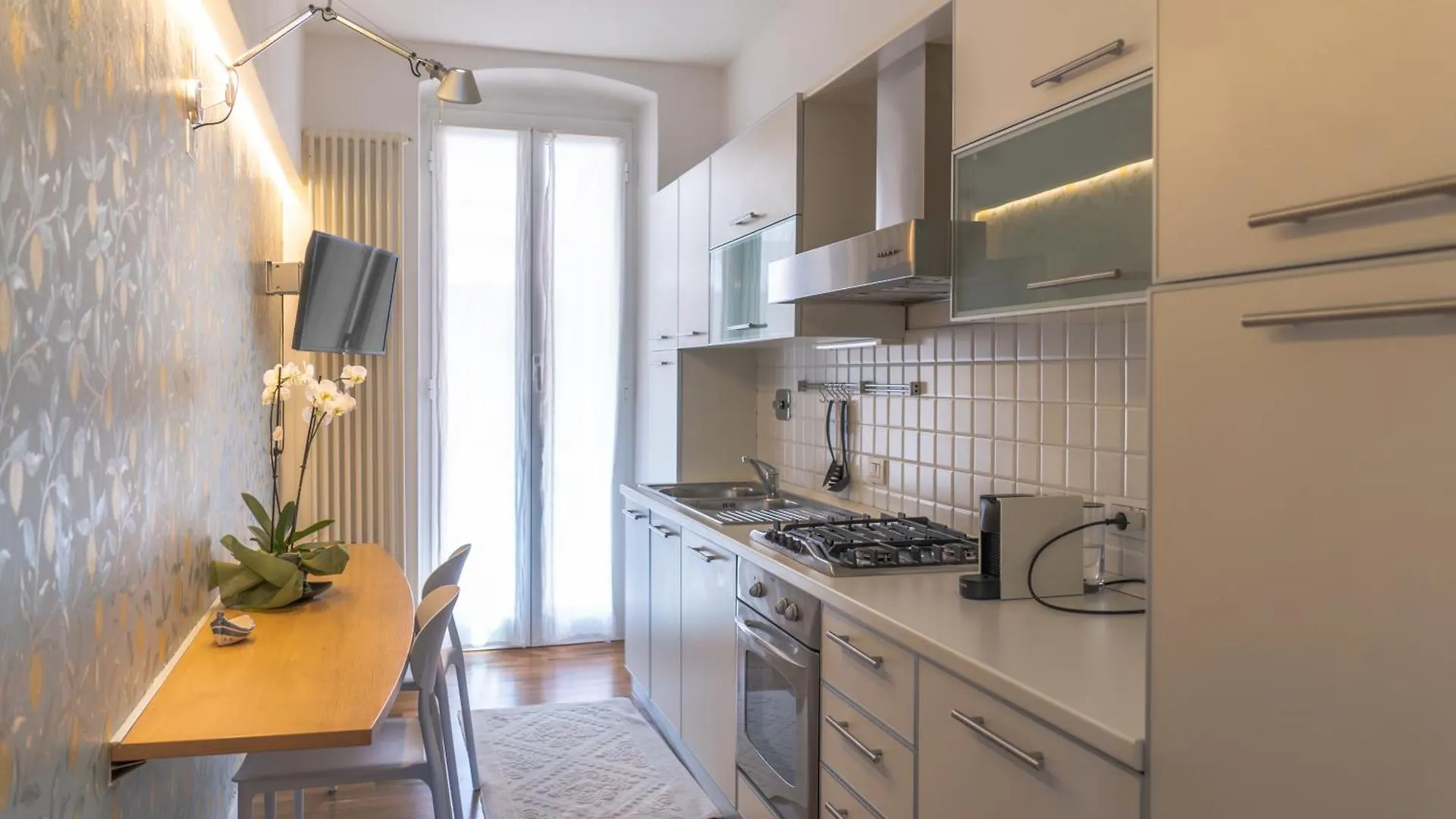 About Italy Holiday Rooms And Apartments ポルトヴェーネレ 0*,