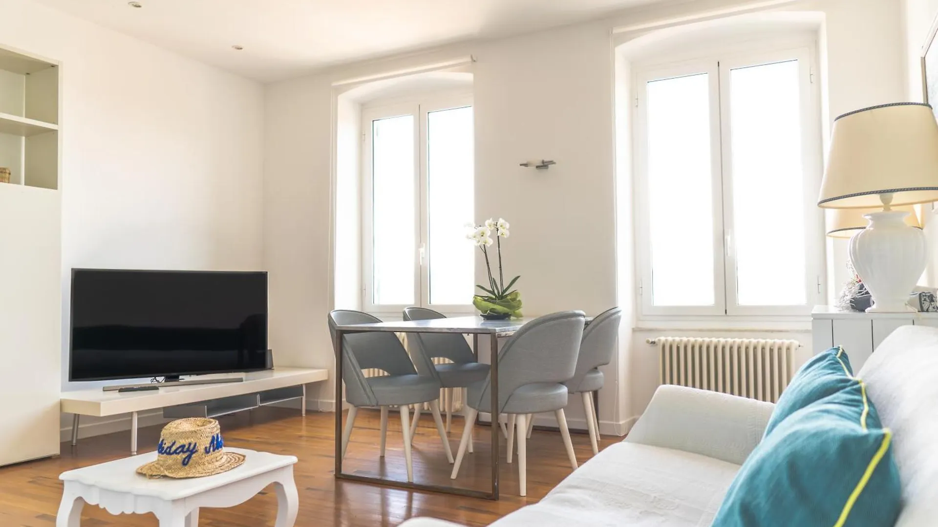 ゲストハウス About Italy Holiday Rooms And Apartments ポルトヴェーネレ イタリア